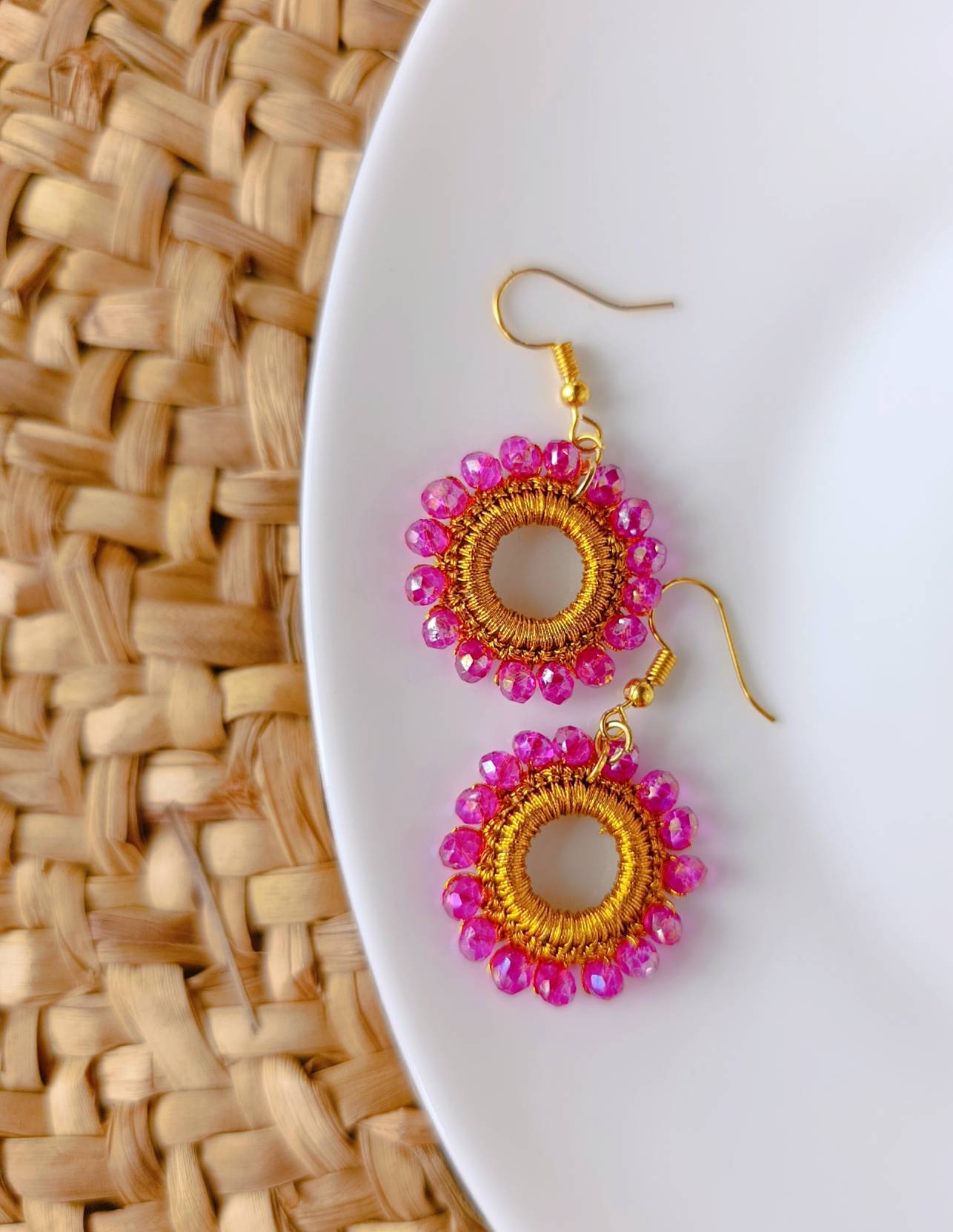 گوشواره کریستال گلابتون